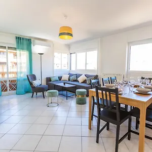Superbe 100m2 - 2 Balcons - Proche Gare - Climatisé Marseille